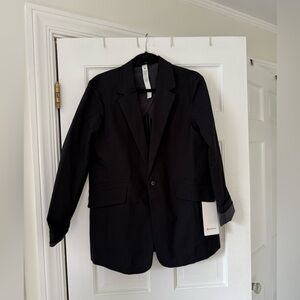 NWT lululemon relaxed fit twill blazer (size M)